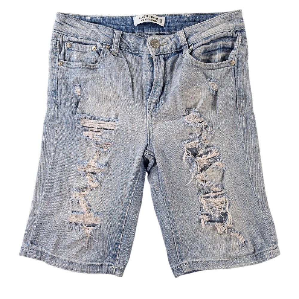 Y2K‎ Grunge Bermuda Denim Shorts Womens Size 3 Distressed Almost Famous